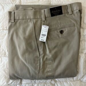 Brooks Brothers Advantage Wrinkle-Free Milano Chinos 32x31